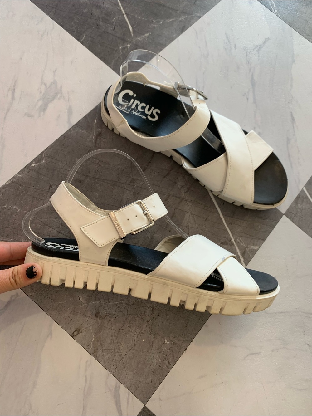 Circus by Sam Edelman Cream White Chunky Strap Sandals